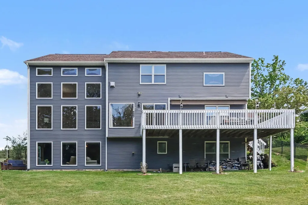 2685 Hunters Point Comstock Charter Township MI 49048