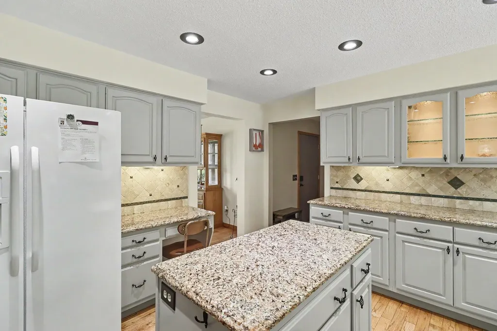 2685 Hunters Point Comstock Charter Township MI 49048