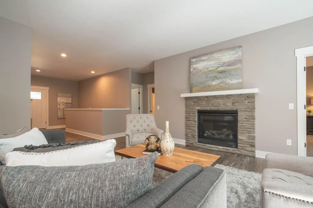 9285 Sassafras Trail Portage City MI 49002