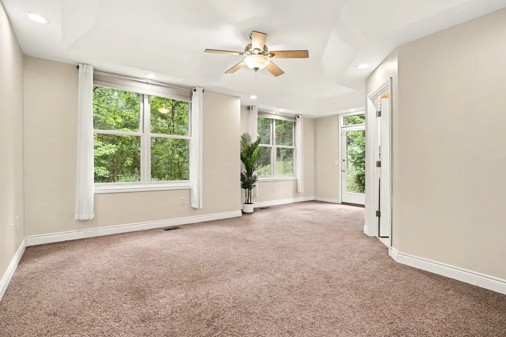 4356 E E Avenue Cooper Charter Township MI 49004