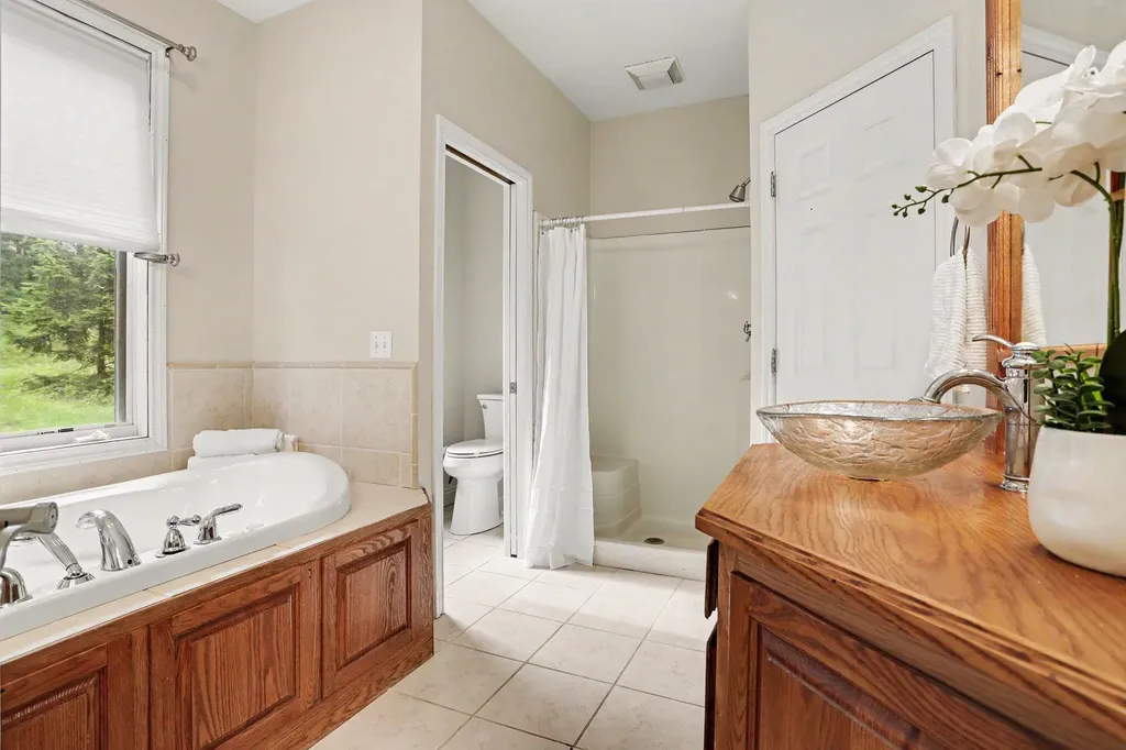 4356 E E Avenue Cooper Charter Township MI 49004
