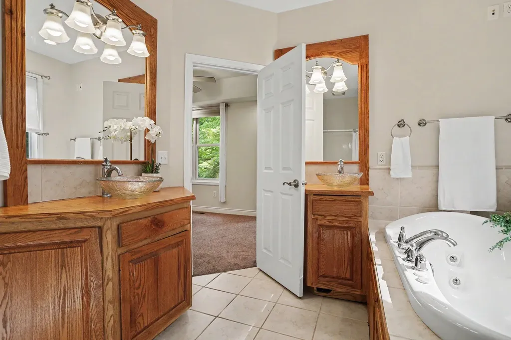 4356 E E Avenue Cooper Charter Township MI 49004