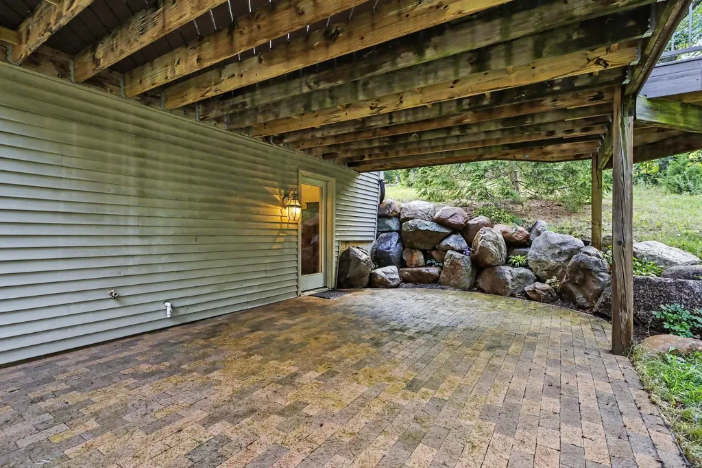 4356 E E Avenue Cooper Charter Township MI 49004