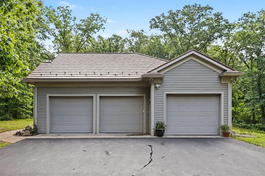 4356 E E Avenue Cooper Charter Township MI 49004