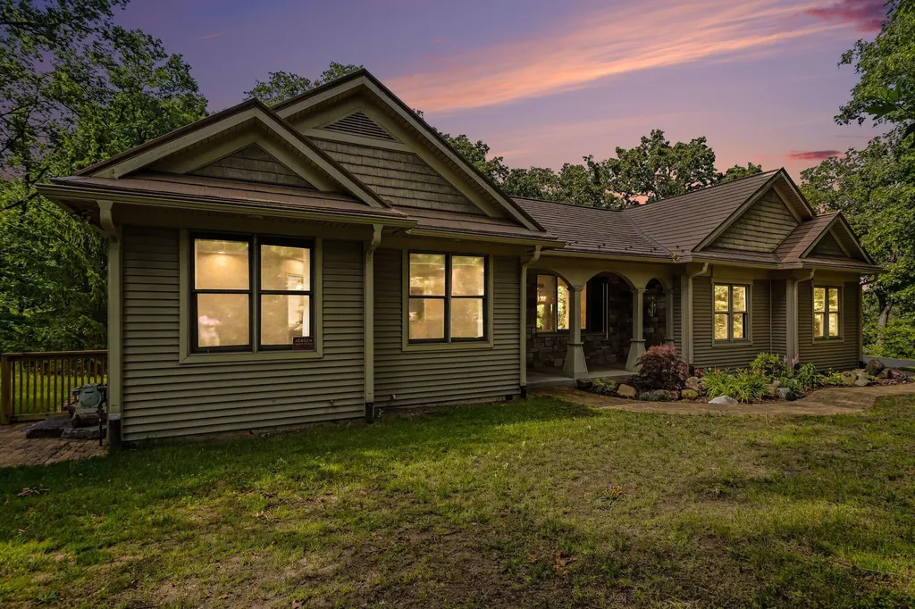 4356 E E Avenue Cooper Charter Township MI 49004