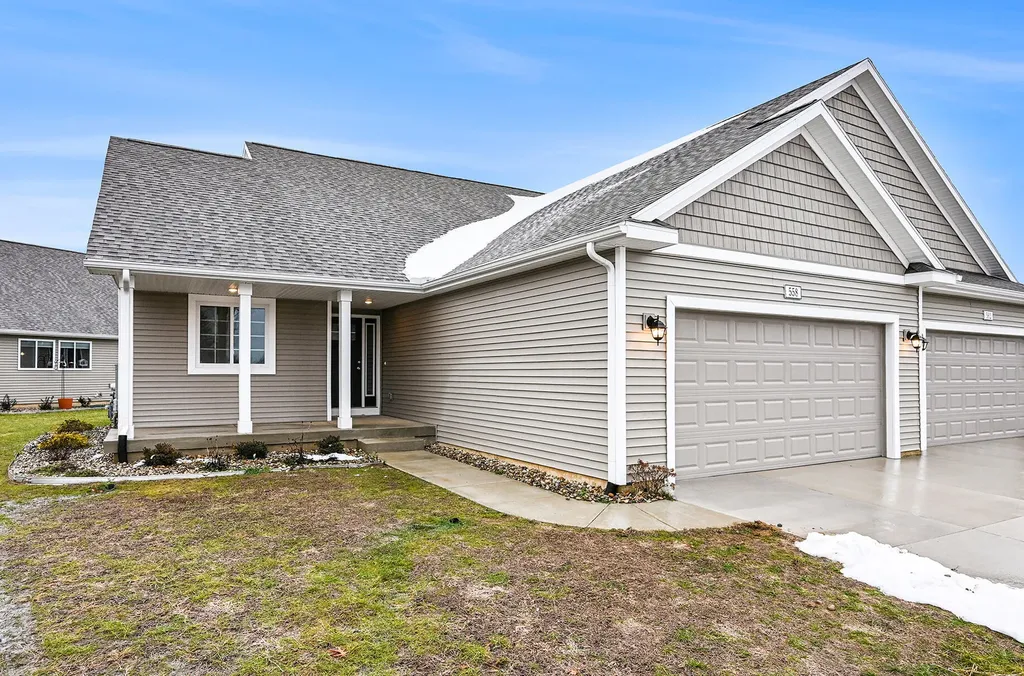 497 Mckinley Court Three Rivers City MI 49093