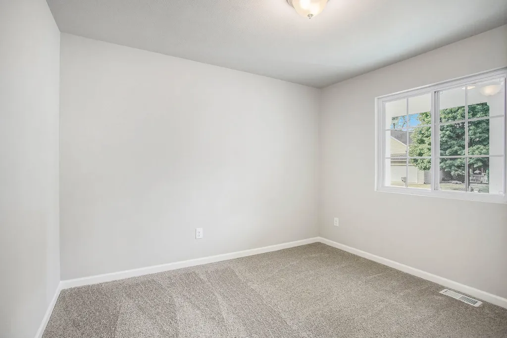 497 Mckinley Court Three Rivers City MI 49093
