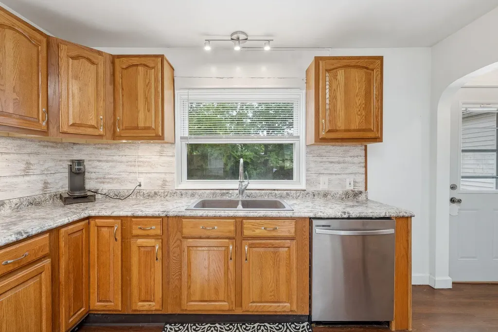 4826 Burt Avenue Oneida Charter Township MI 48837