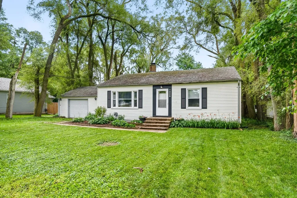 4826 Burt Avenue Oneida Charter Township MI 48837
