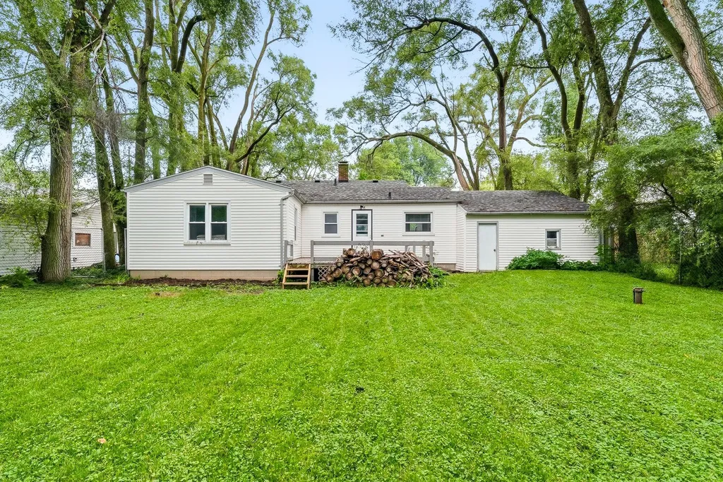 4826 Burt Avenue Oneida Charter Township MI 48837
