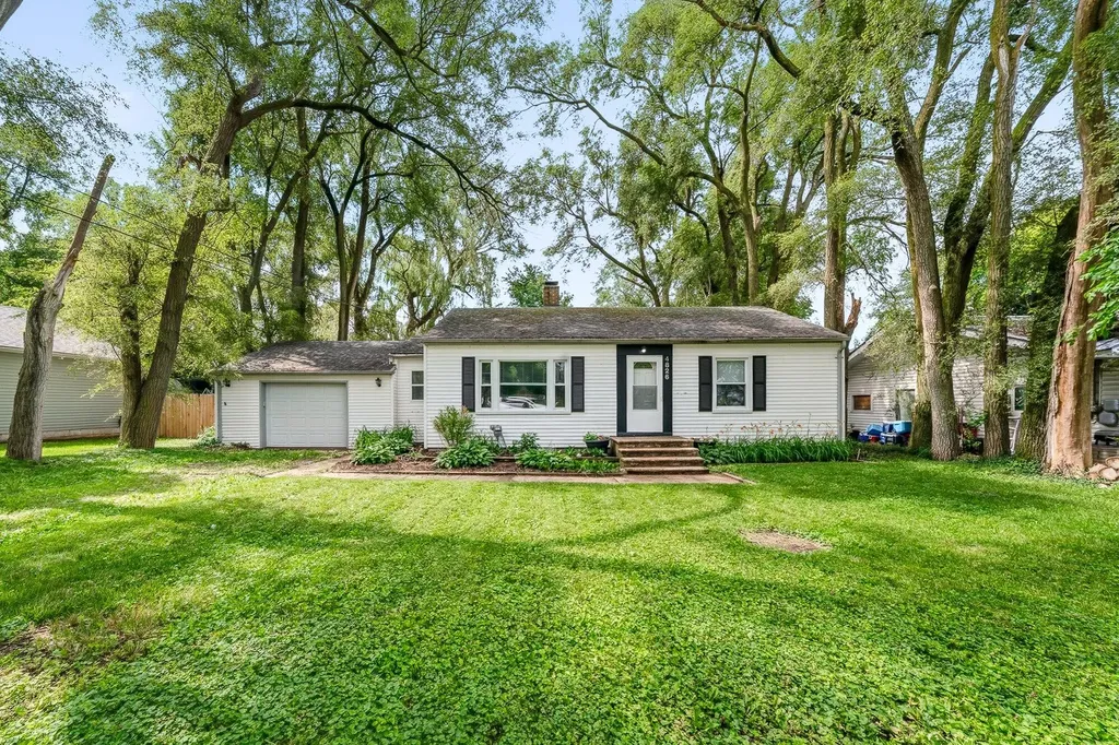 4826 Burt Avenue Oneida Charter Township MI 48837