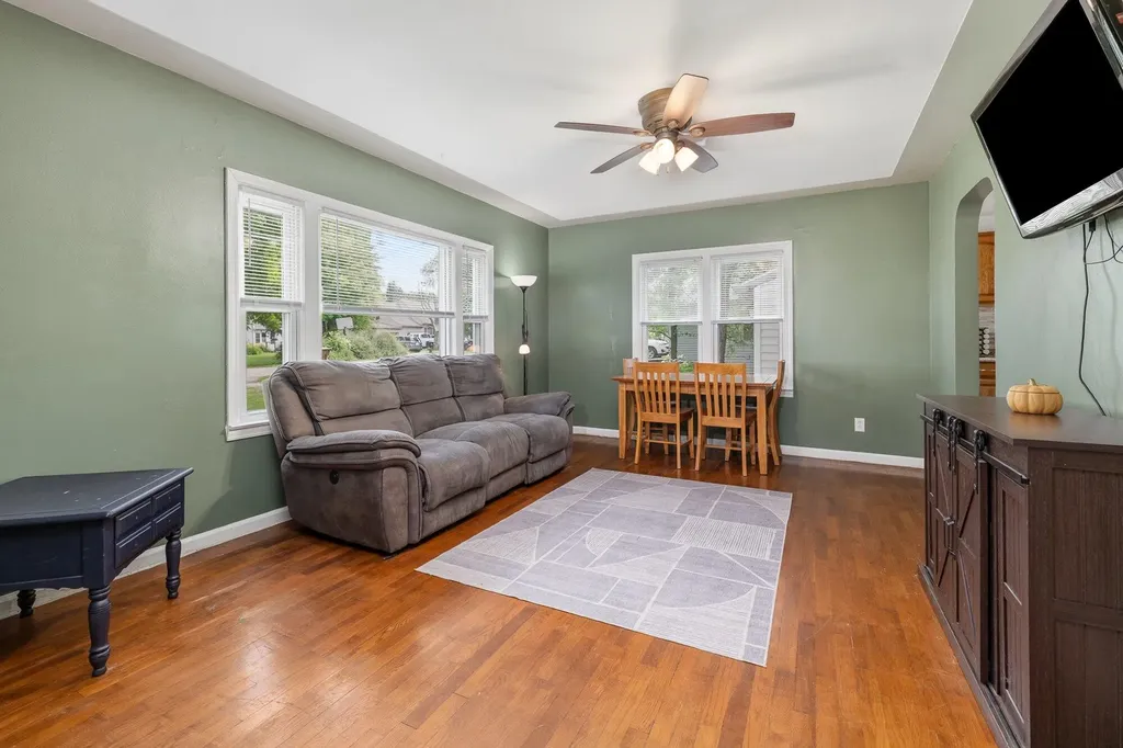 4826 Burt Avenue Oneida Charter Township MI 48837