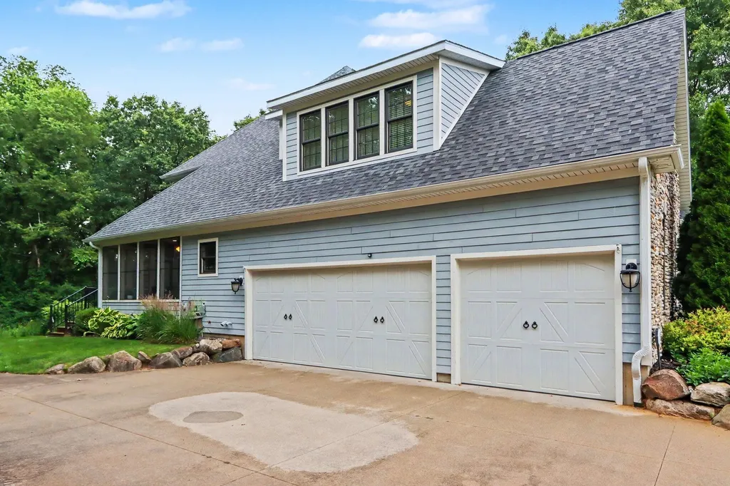8638 Weeping Pine Lane Texas Charter Township MI 49009