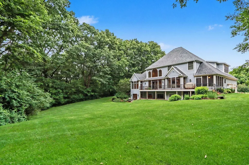 8638 Weeping Pine Lane Texas Charter Township MI 49009