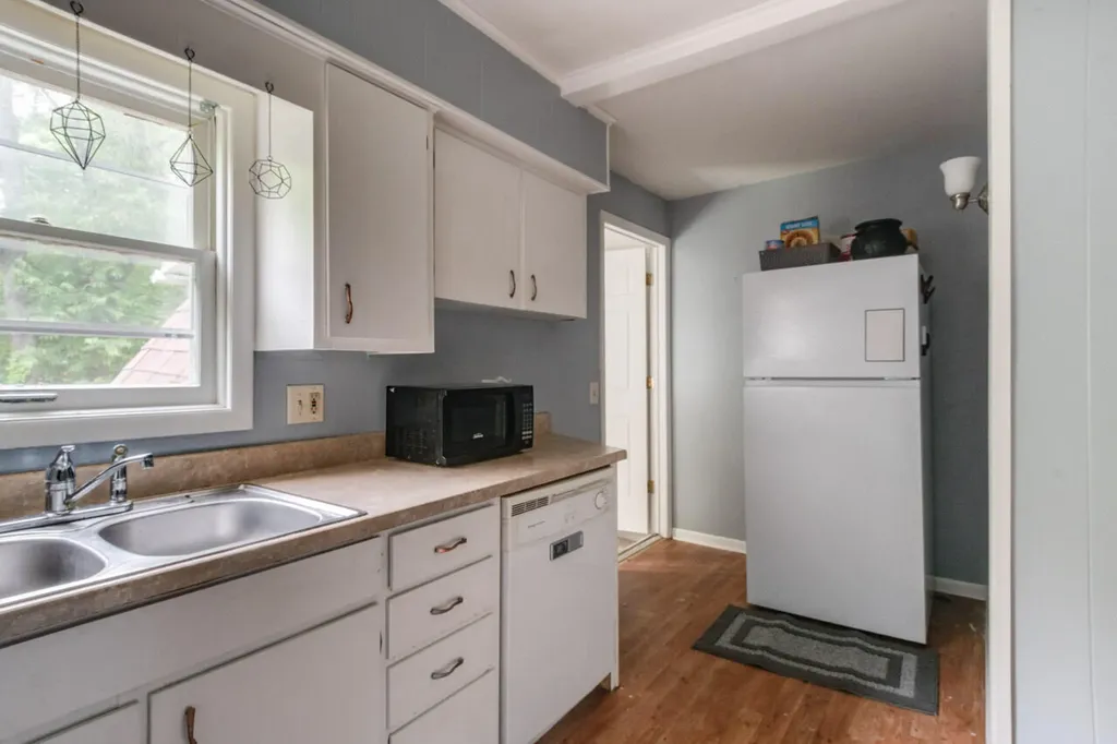 128 S Berkley Street Kalamazoo Charter Township MI 49006