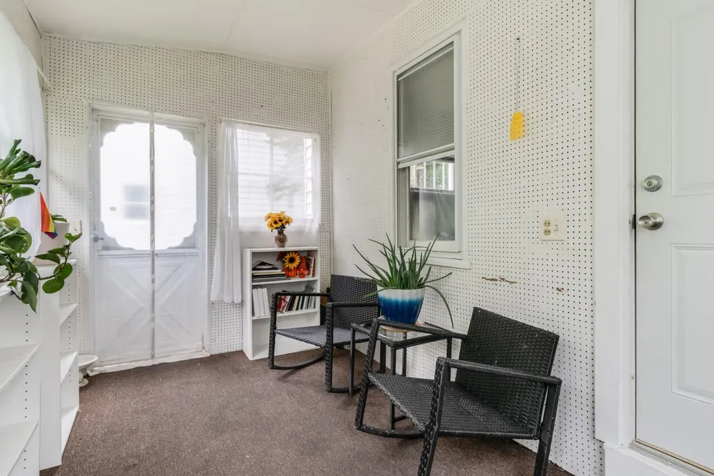 128 S Berkley Street Kalamazoo Charter Township MI 49006