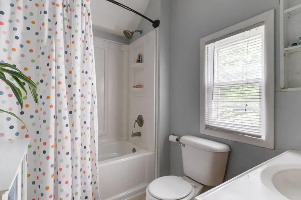 128 S Berkley Street Kalamazoo Charter Township MI 49006