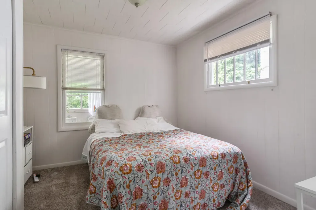 128 S Berkley Street Kalamazoo Charter Township MI 49006