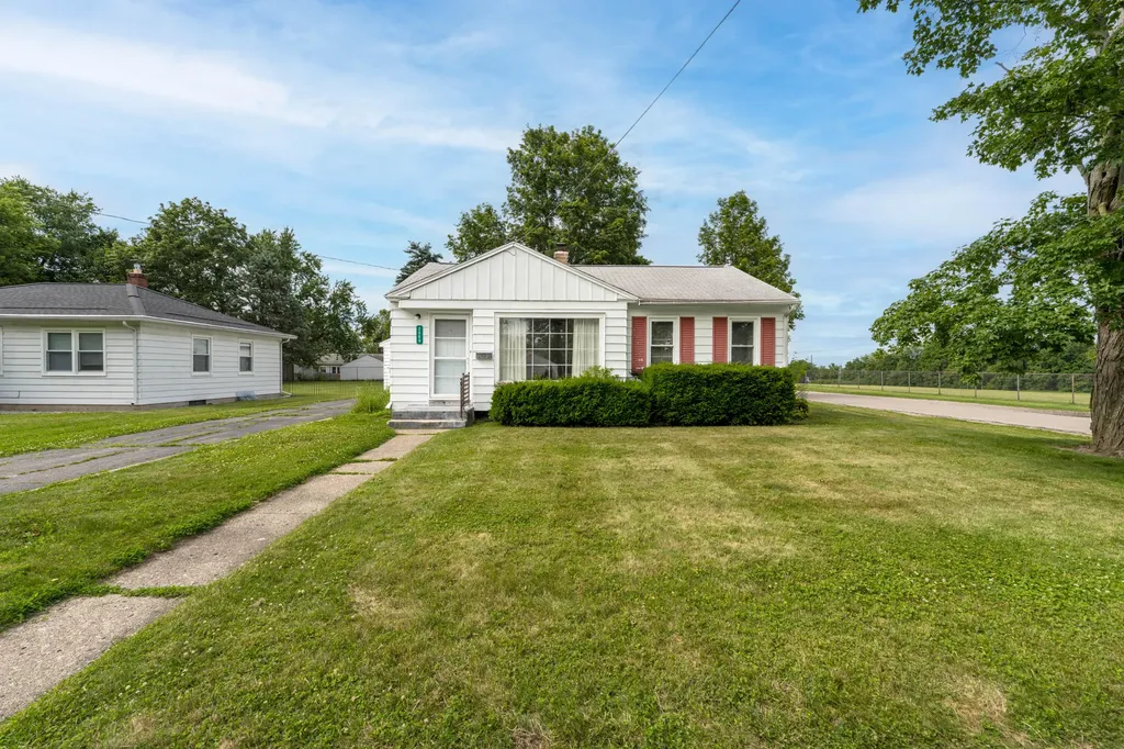 2009 Cambridge Drive Kalamazoo City MI 49001