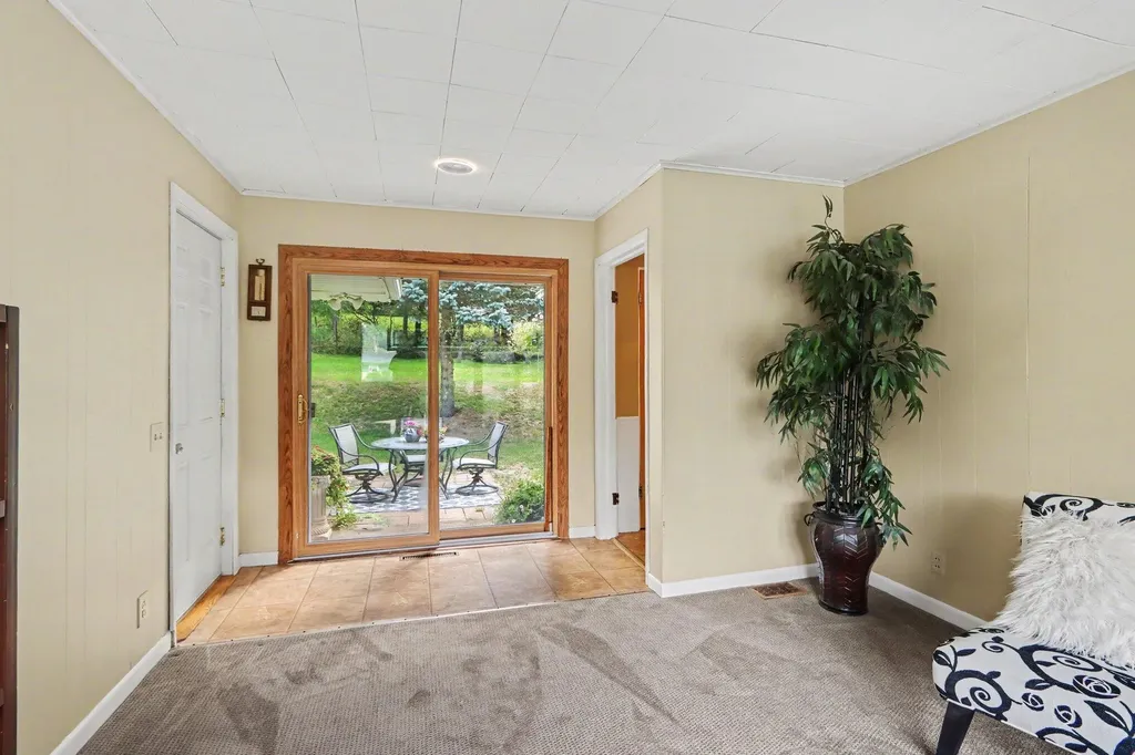 4309 Sunnybrook Drive Kalamazoo City MI 49008