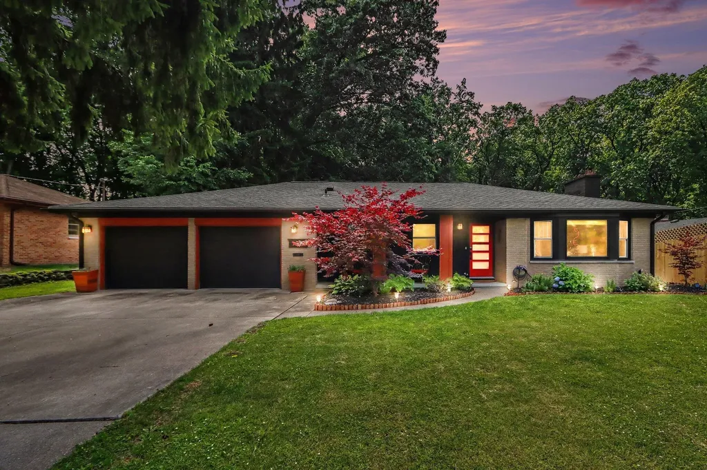 3828 Duke Street Kalamazoo City MI 49008