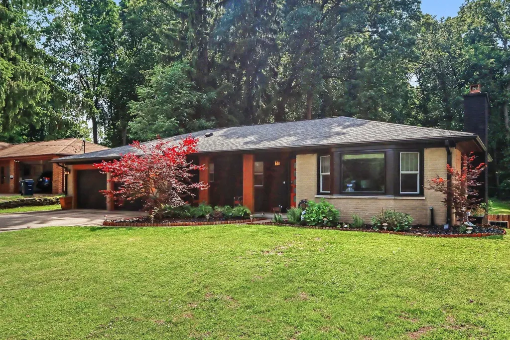 3828 Duke Street Kalamazoo City MI 49008