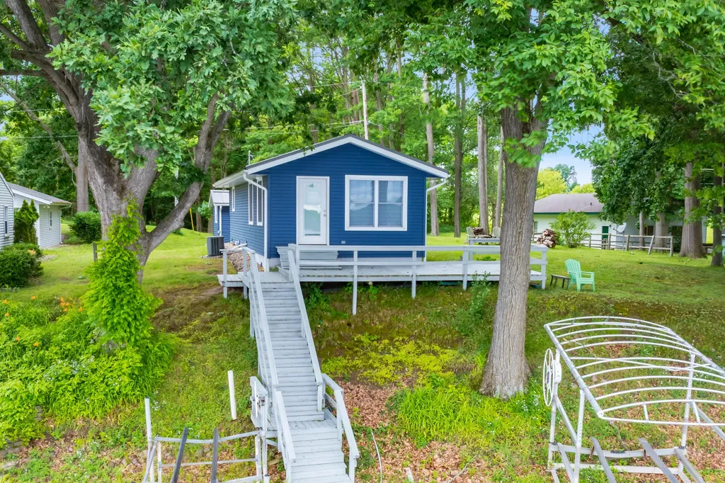 81735 Laguna Beach Park Road Porter Township MI 49065
