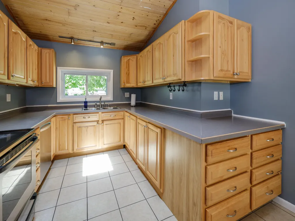 52120 Kern Drive Flowerfield Township MI 49093