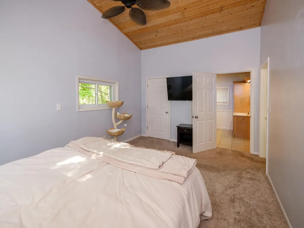 52120 Kern Drive Flowerfield Township MI 49093