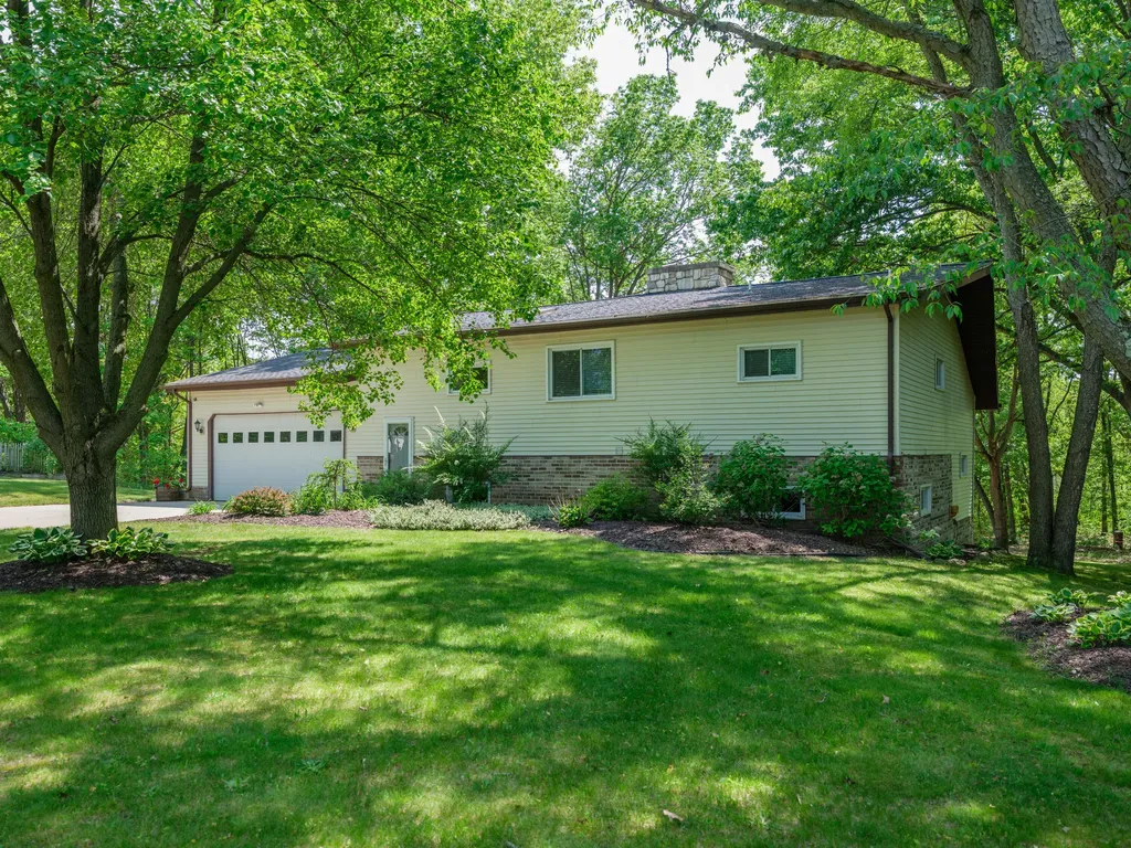 52120 Kern Drive Flowerfield Township MI 49093
