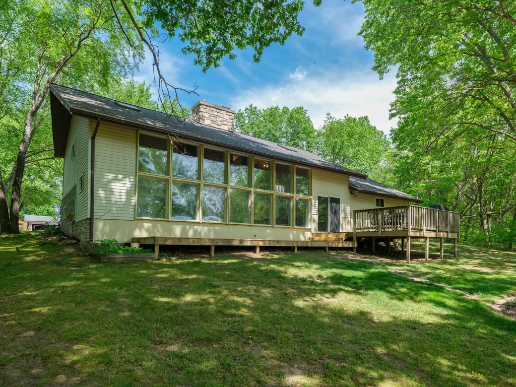 52120 Kern Drive Flowerfield Township MI 49093
