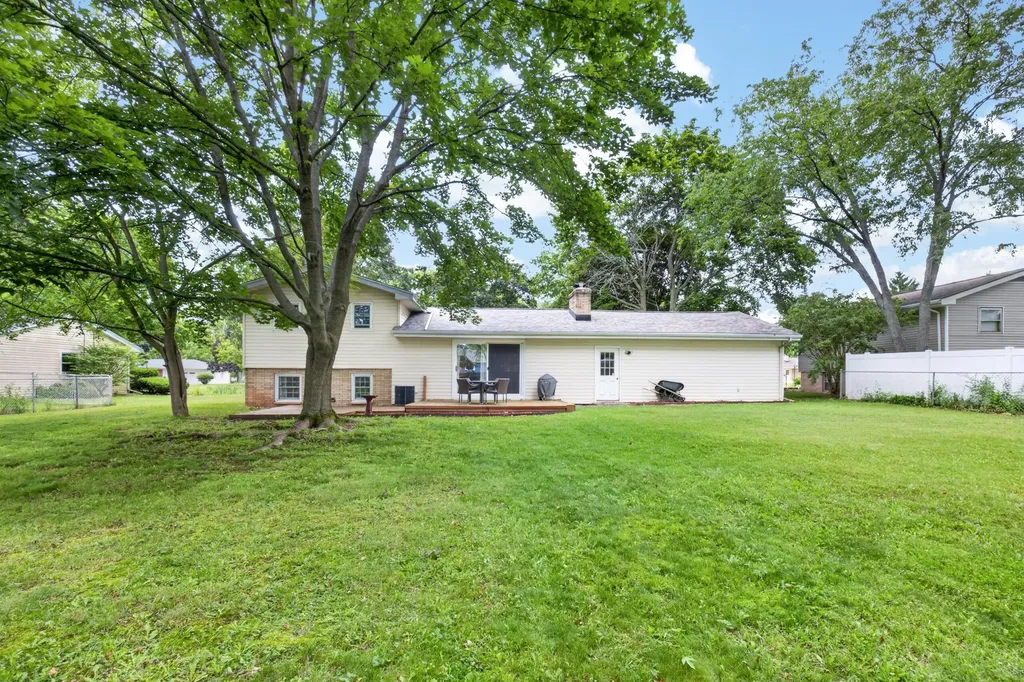 6535 Westchester Street Portage City MI 49024