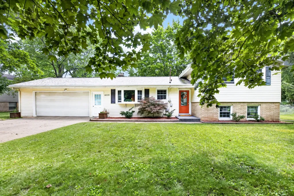 6535 Westchester Street Portage City MI 49024