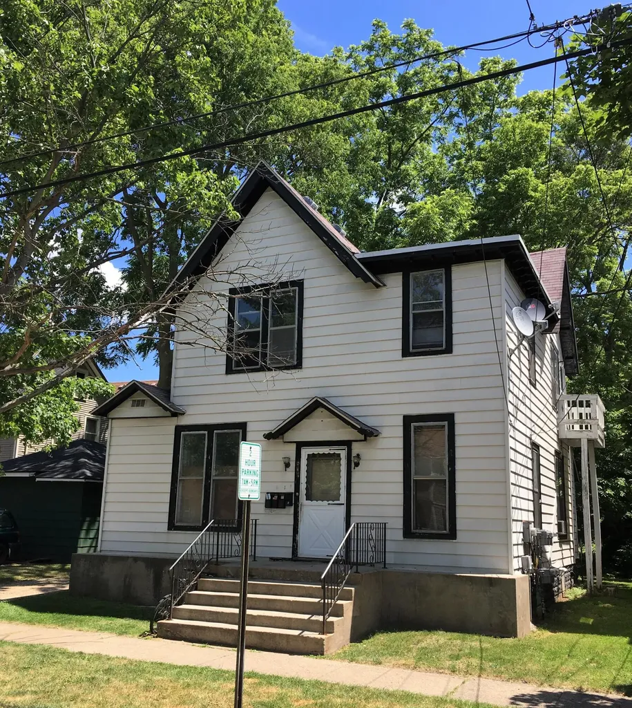 609 Pearl Street Kalamazoo City MI 49007