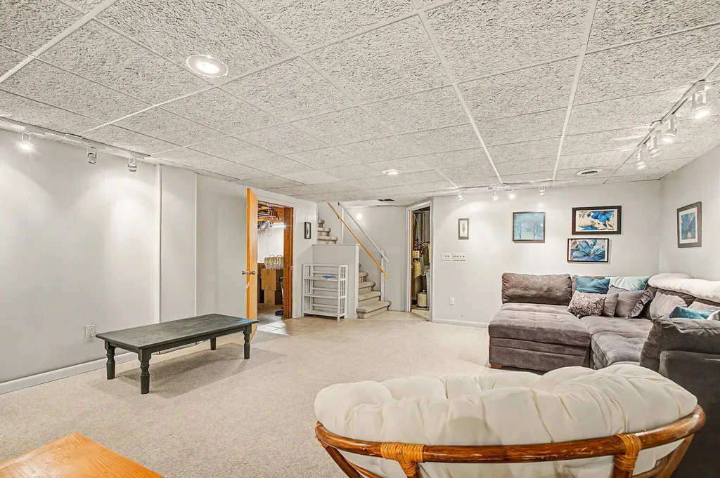 3315 Marlane Avenue Kalamazoo Charter Township MI 49006