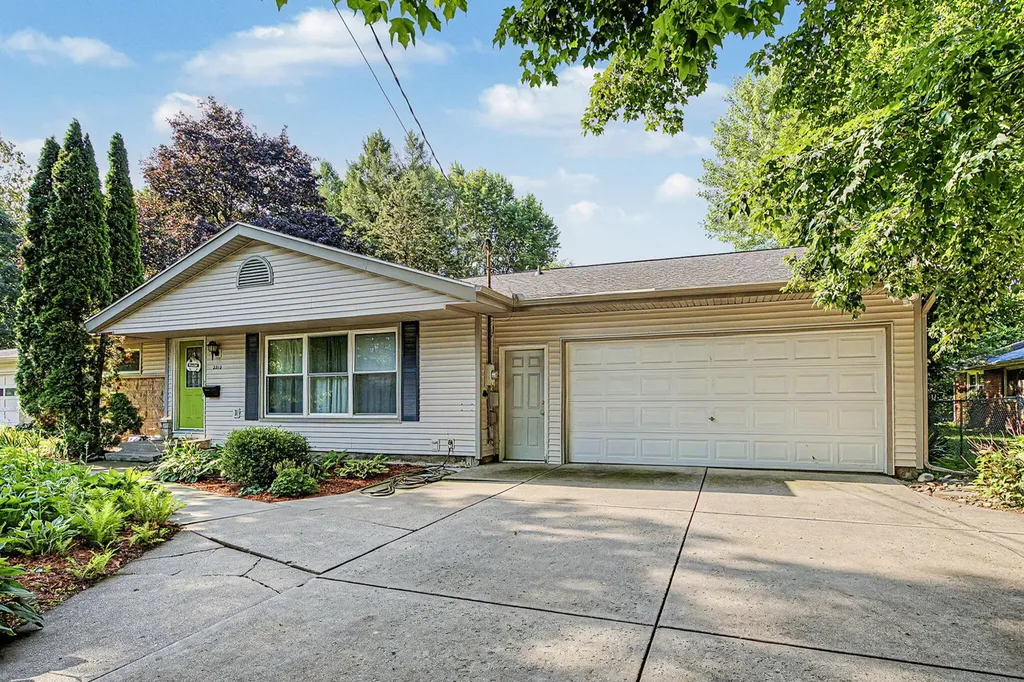 3315 Marlane Avenue Kalamazoo Charter Township MI 49006