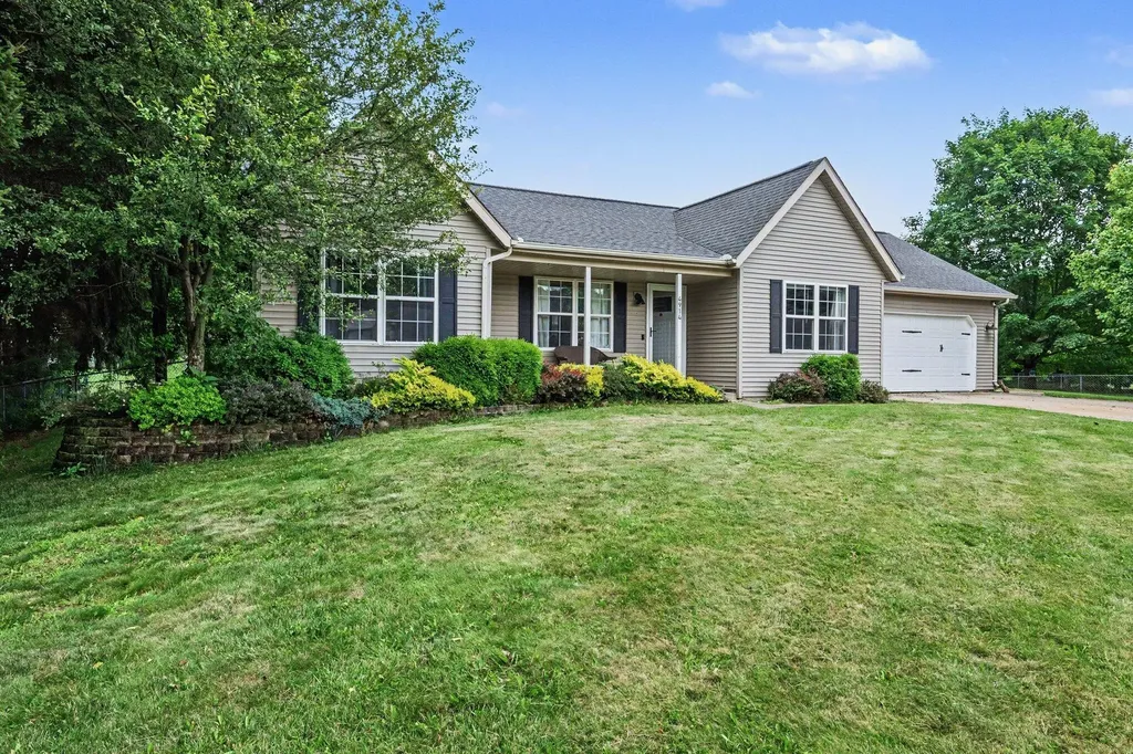 4914 Pepper Bush Lane Kalamazoo Charter Township MI 49004