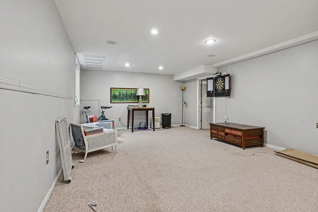 4914 Pepper Bush Lane Kalamazoo Charter Township MI 49004