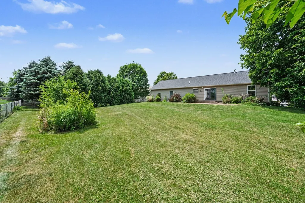 4914 Pepper Bush Lane Kalamazoo Charter Township MI 49004