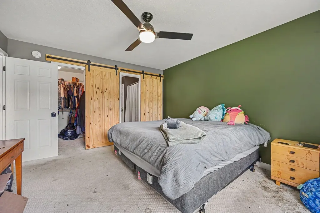 4914 Pepper Bush Lane Kalamazoo Charter Township MI 49004
