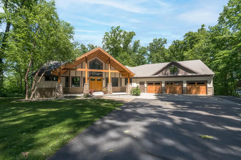 14295 Peninsula Drive Charleston Township MI 49053