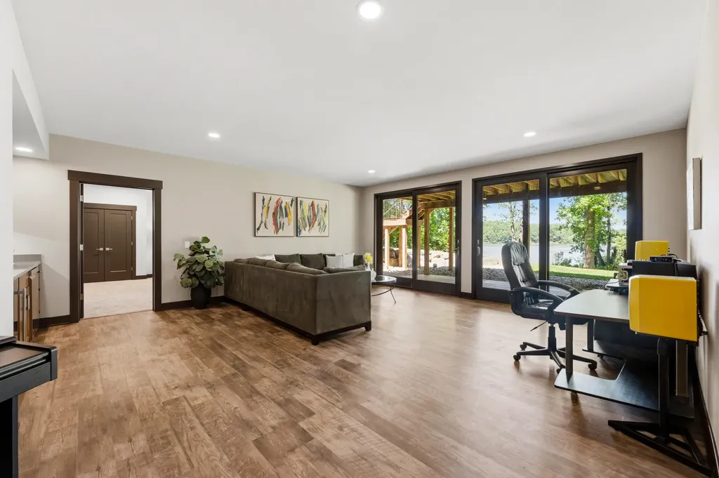 14295 Peninsula Drive Charleston Township MI 49053
