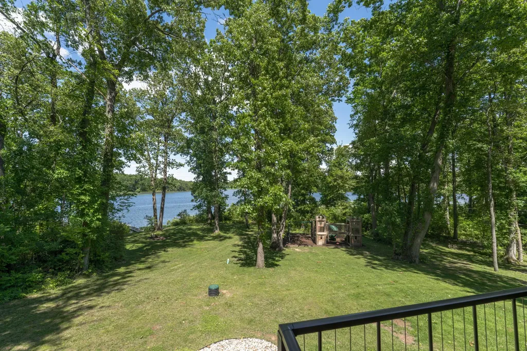 14295 Peninsula Drive Charleston Township MI 49053