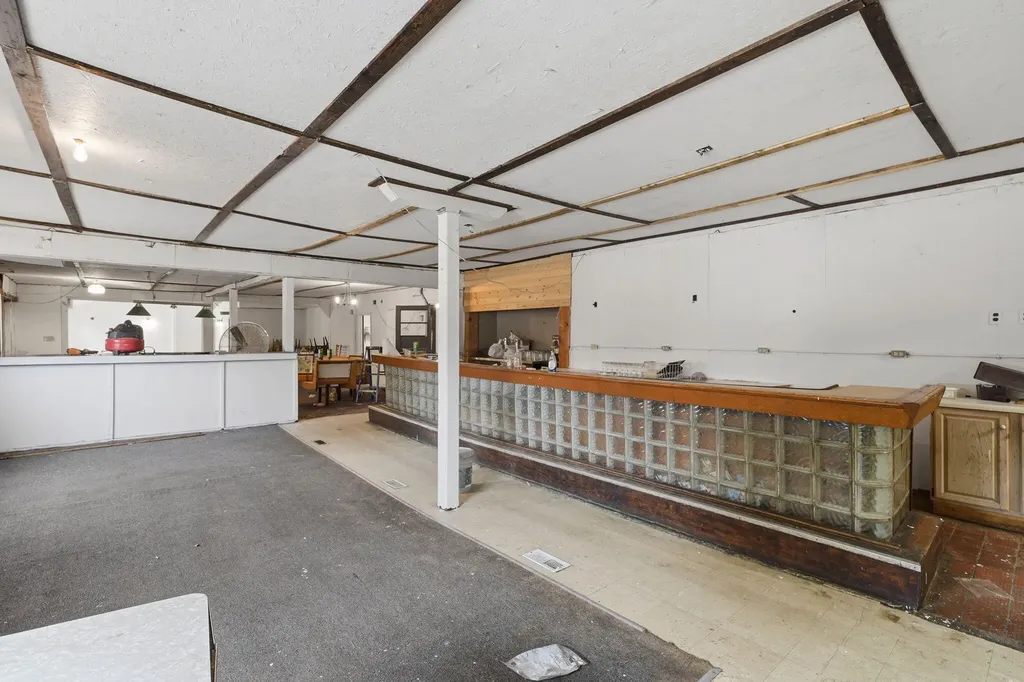 31011 M 60 Leonidas Township MI 49066