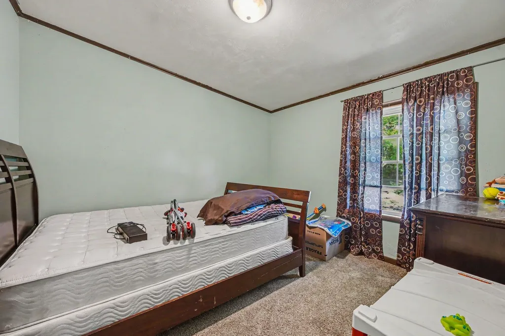 4729 118th Avenue Valley Township MI 49408