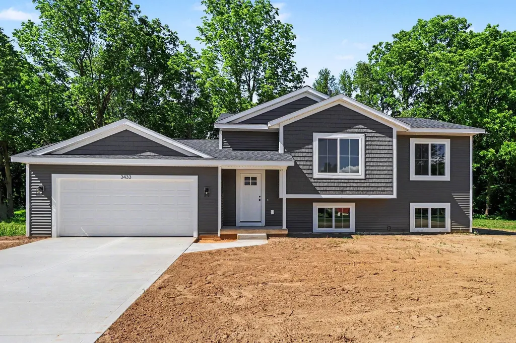 3433 Gray Fox Lane Allegan Township MI 49010