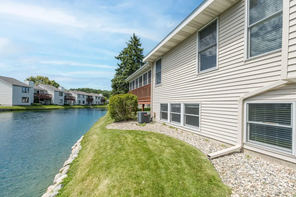 7600 Woodbridge Lane Portage City MI 49024