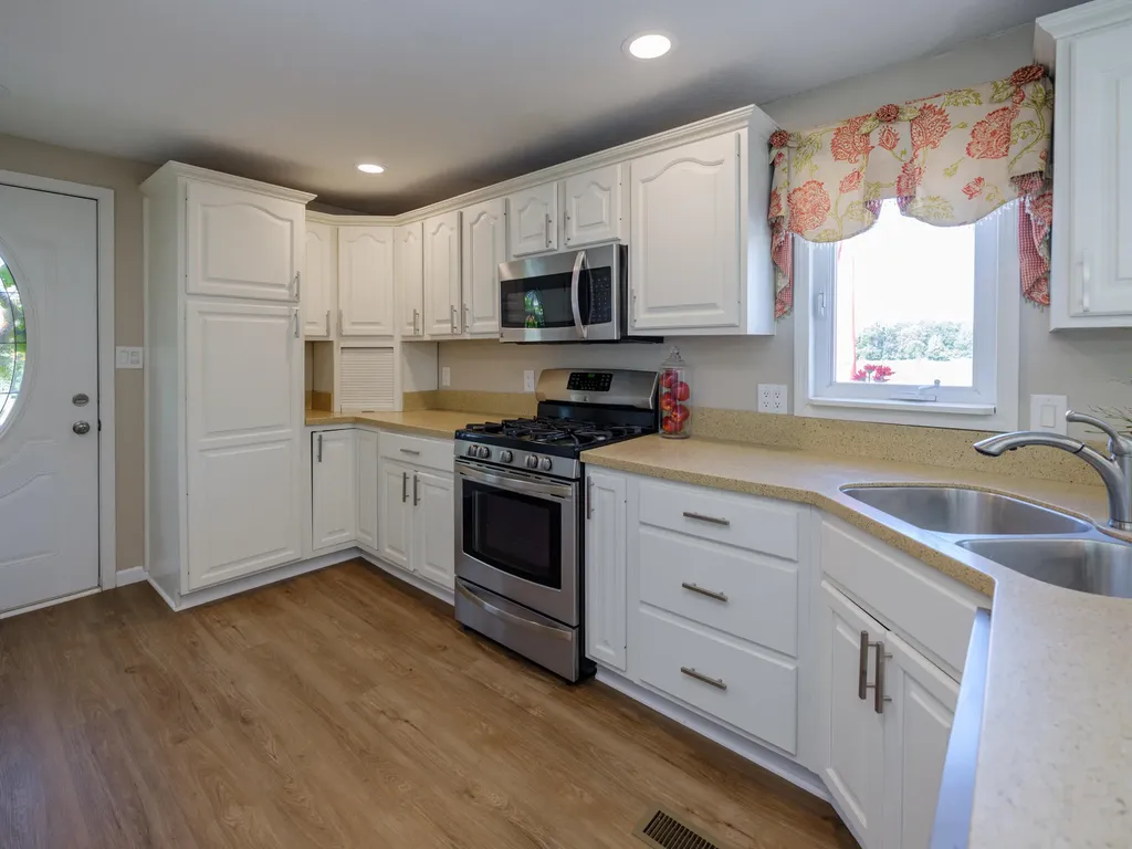 12708 S 47th Street Wakeshma Township MI 49052