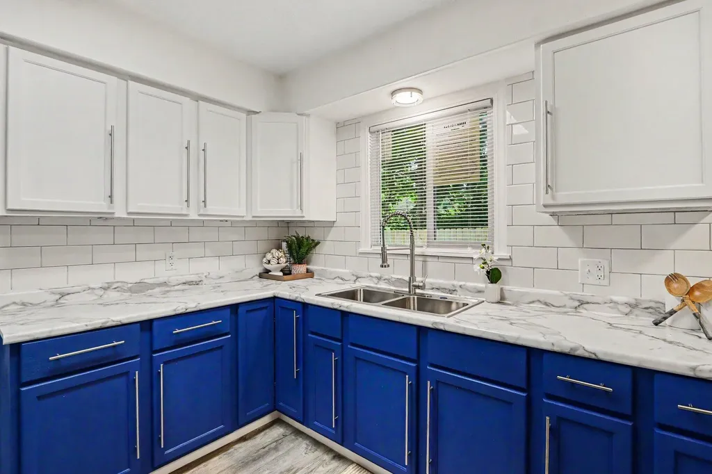 5141 N Westnedge Avenue Cooper Charter Township MI 49004