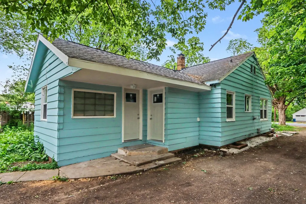 5141 N Westnedge Avenue Cooper Charter Township MI 49004
